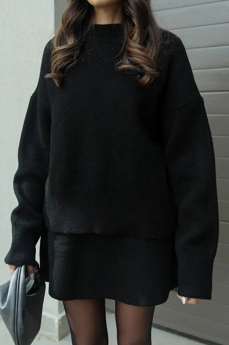Helena - Strikket sett med skjørt og dress