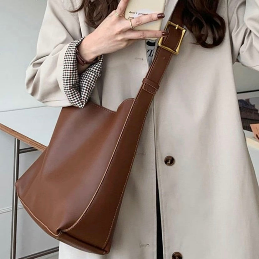 Julie Elegant Skinnveske