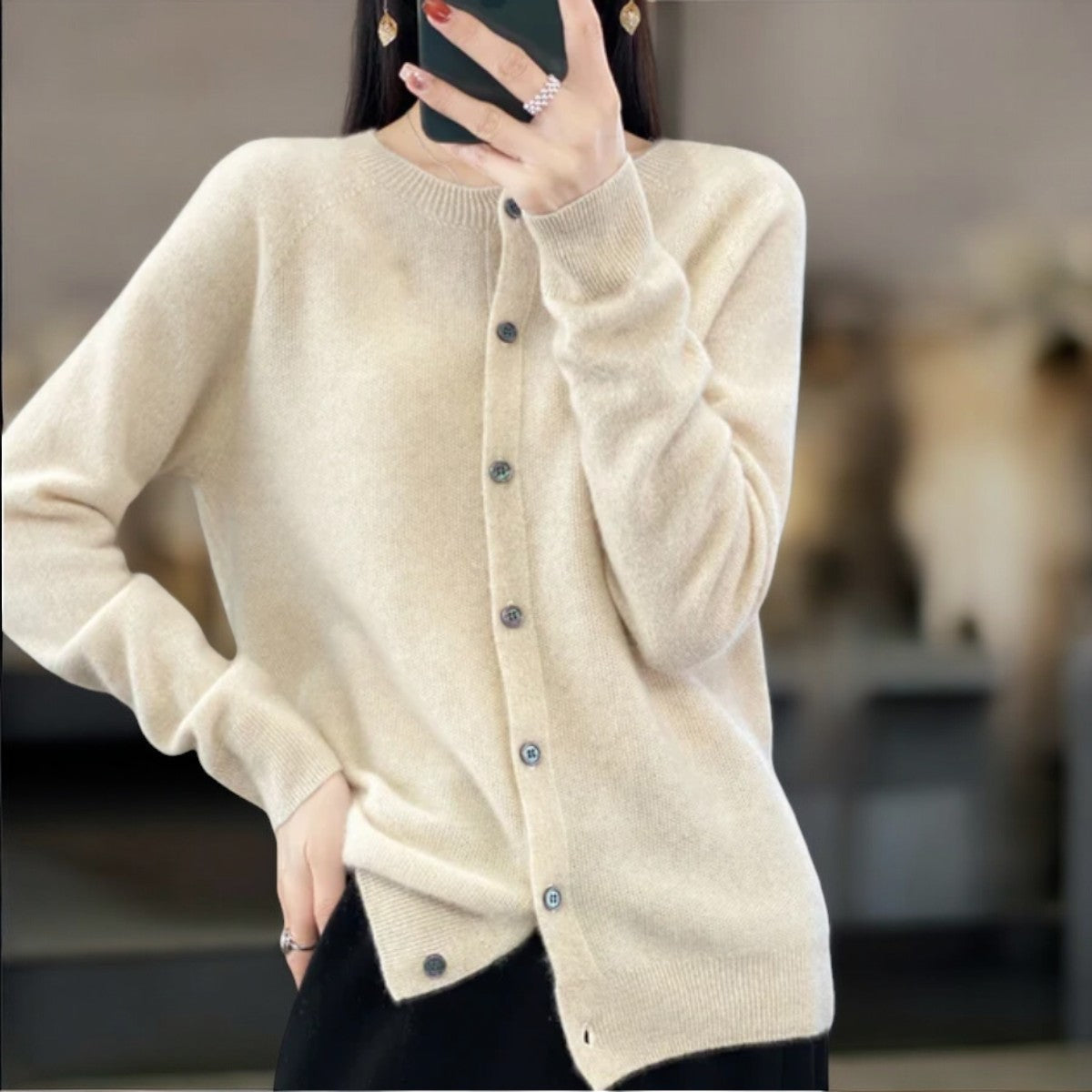 Annika | Myk og Elegant Ullcardigan