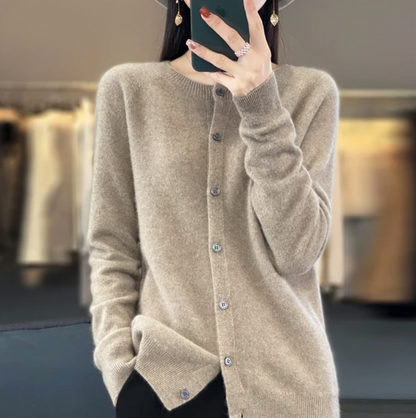 Annika | Myk og Elegant Ullcardigan